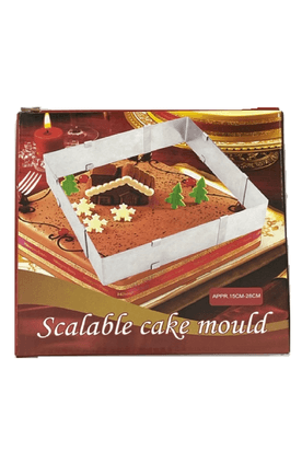 Scalable cake mold